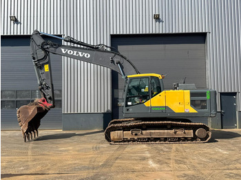 Pelle sur chenille VOLVO EC220EL
