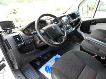 Fourgon grand volume PEUGEOT BOXER BOX 8 PALLETS CRUISE CONTROL AIR CONDITIONING  130HP: photos 2