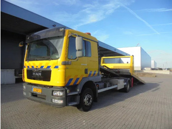 Camion porte-voitures MAN TGM 12.250