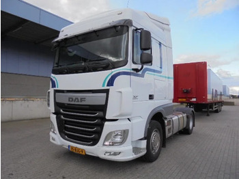 Tracteur routier DAF XF 440