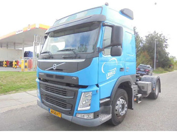 Tracteur routier VOLVO FM 330