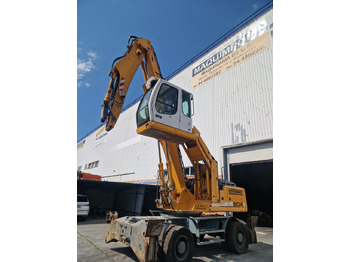 LIEBHERR A904C (2010)  - crédit-bail LIEBHERR A904C (2010): photos 5