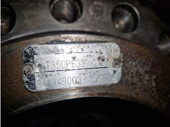 Moteur de translation LIEBHERR