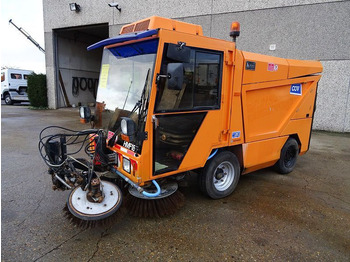 Balayeuse industrielle