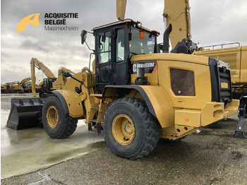 Chargeuse sur pneus CATERPILLAR 930M