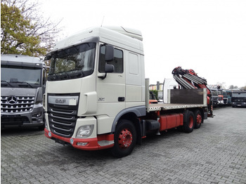 Camion plateau DAF XF 440