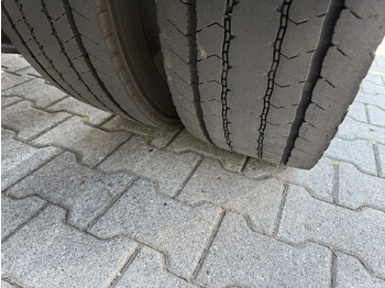 Tracteur routier Daf LF 220.13 Kran Hiab 111 E-3 HiDuo: photos 3