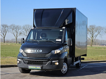 Fourgon grand volume IVECO Daily