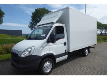 Fourgon grand volume Iveco Daily 35S15 Spoiler Laadklep: photos 1