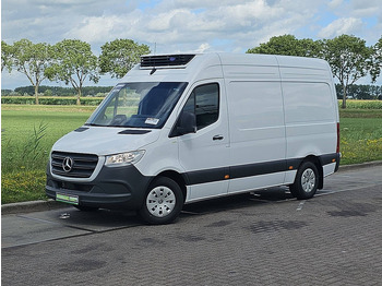 Utilitaire frigorifique Mercedes-Benz Sprinter 317 L2H2 Koelwagen D/N!: photos 2 Utilitaire frigorifique Mercedes-Benz Sprinter 317 L2H2 Koelwagen D/N!: photos 2