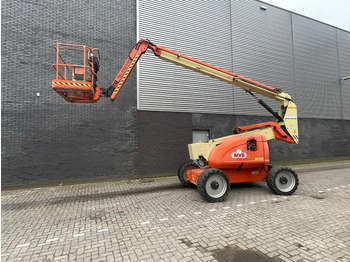 Nacelle télescopique JLG 600AJ