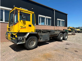 Camion porte-conteneur/ Caisse mobile TERBERG