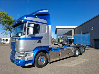Châssis cabine SCANIA R 580