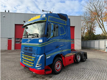 Tracteur routier VOLVO FH