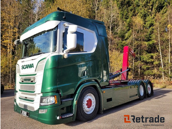 Camion ampliroll SCANIA R 580