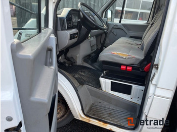 Voiture VOLKSWAGEN LT 35, 2,5 TDI PICK-UP: photos 5