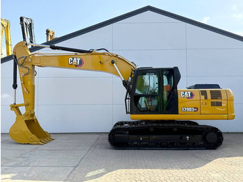Pelle sur chenille CATERPILLAR 320D3