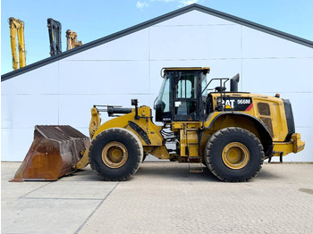 Chargeuse sur pneus CATERPILLAR 966M