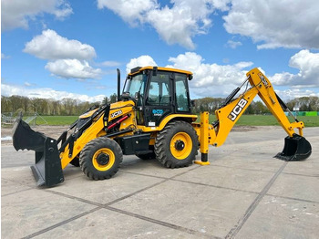 Tractopelle JCB 3CX