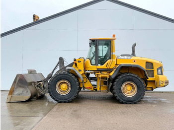 Chargeuse sur pneus VOLVO L120G