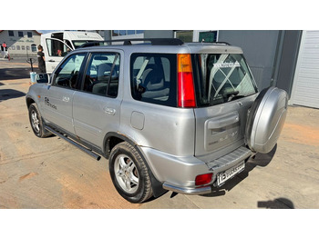 Honda CRV 2.0 - Petrol - AIR Condition - 5 Doors - crédit-bail Honda CRV 2.0 - Petrol - AIR Condition - 5 Doors: photos 5 Honda CRV 2.0 - Petrol - AIR Condition - 5 Doors - crédit-bail Honda CRV 2.0 - Petrol - AIR Condition - 5 Doors: photos 5