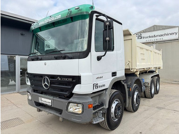 Camion benne MERCEDES-BENZ Actros 4144