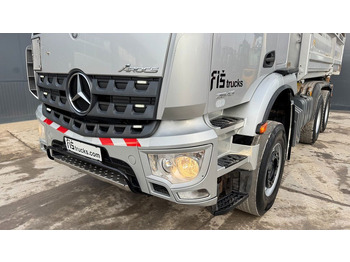 Camion benne Mercedes-Benz Arocs 2643 6X4 meiller bordmatic tipper: photos 2 Camion benne Mercedes-Benz Arocs 2643 6X4 meiller bordmatic tipper: photos 2