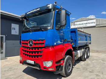 Camion benne MERCEDES-BENZ Arocs 2658