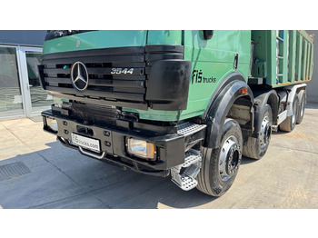 Camion benne Mercedes-Benz SK 3235 8X4 tipper - V8: photos 2