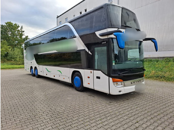 Bus à impériale SETRA