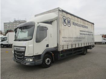 Camion à rideaux coulissants DAF LF