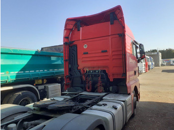 Tracteur routier MAN TGX18.460 XLX Motorschaden/engine damage: photos 4 Tracteur routier MAN TGX18.460 XLX Motorschaden/engine damage: photos 4