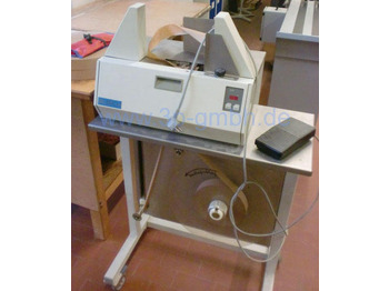 Machine d'emballage et de conditionnement