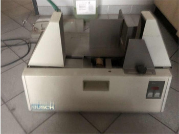 Machine d'emballage et de conditionnement