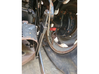 Frame/ Châssis Case Jx, Farmall, New Holland Td, Td5 Series Jx80 Pick Up Hitch Complete 5093990: photos 3