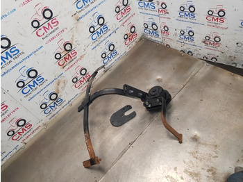 Aile Kubota M5092 Front Axle Mudguard Bracket Lhs Assy: photos 2