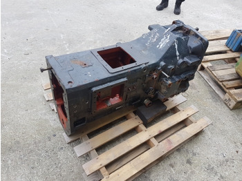 Boîte de vitesse New Holland Case Mxm, Tm, Tm130 Transmission Housing 5188850, 47125544, 51888509: photos 5