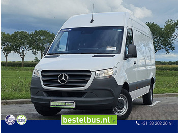 Fourgon utilitaire MERCEDES-BENZ Sprinter 317