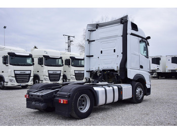 Tracteur routier Mercedes-Benz Actros 5 1845 BigSpace: photos 4