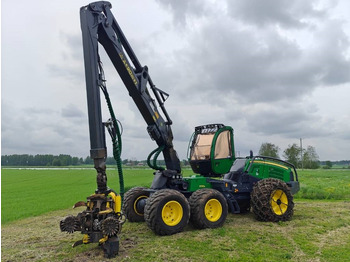 Abatteuse JOHN DEERE