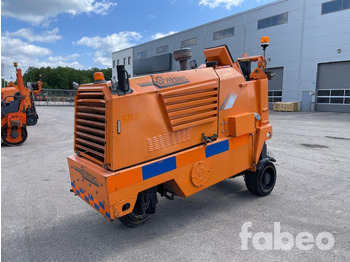 Travaux routiers WIRTGEN
