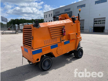 Travaux routiers WIRTGEN