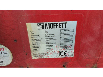 Chariot embarqué Moffett M4 25.4 ajoneuvotrukki: photos 5 Chariot embarqué Moffett M4 25.4 ajoneuvotrukki: photos 5