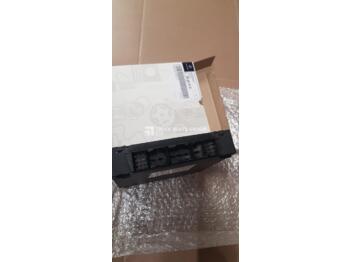 Bloc de gestion pour Camion Mercedes Benz Actros, Arox, Atego EURO6 CPC3 control unit 0054460202: photos 2