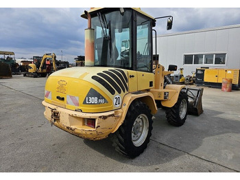 Chargeuse Volvo L30B: photos 3