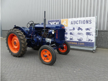 Tracteur agricole FORDSON
