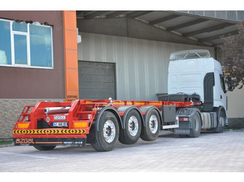 Semi-remorque porte-conteneur/ Caisse mobile ÖZGÜL