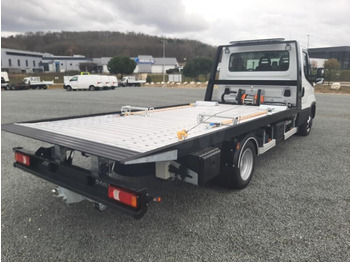 Remorqueuse neuf Iveco Daily 35C18: photos 3