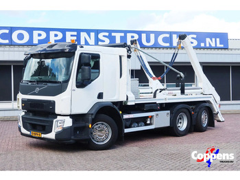 Camion multibenne VOLVO FE 320