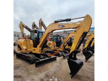 Pelle sur chenille CATERPILLAR 306E2
